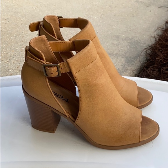 Soda Shoes - Soda heels